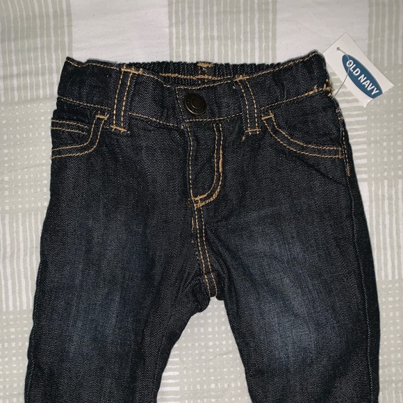 🔴SOLD🔴 Old Navy 0-3 months baby boy clothes - Picture 4 of 5